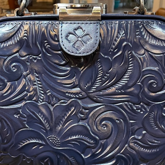 Patricia Nash Gracchi Vintage Leather-Wrapped Frame Satchel Caribbean Blue EUC - Picture 2 of 15